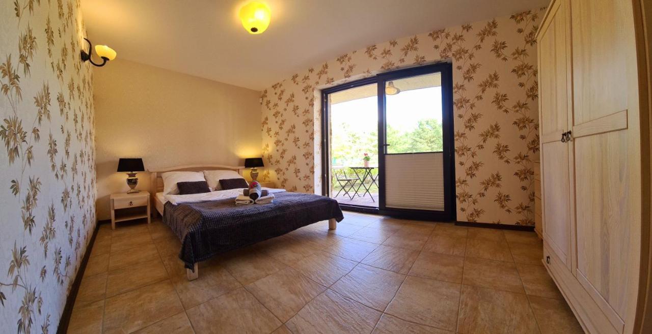 Apartamenty La Playa Gorzewo Bagian luar foto